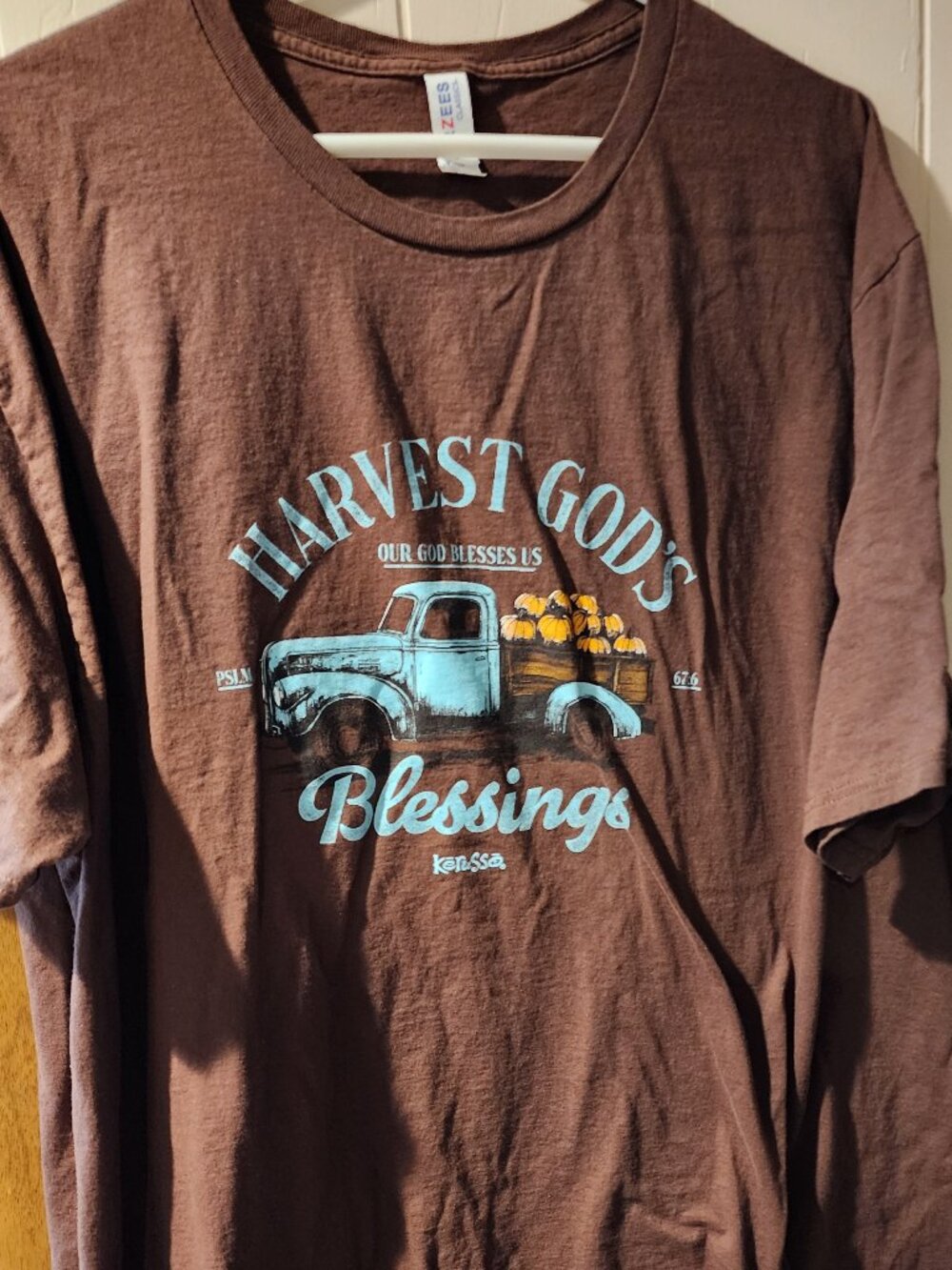 **Jerzees “Harvest God’s Blessings” Graphic Tee | Women’s 3X | Brown Faith Pumpk